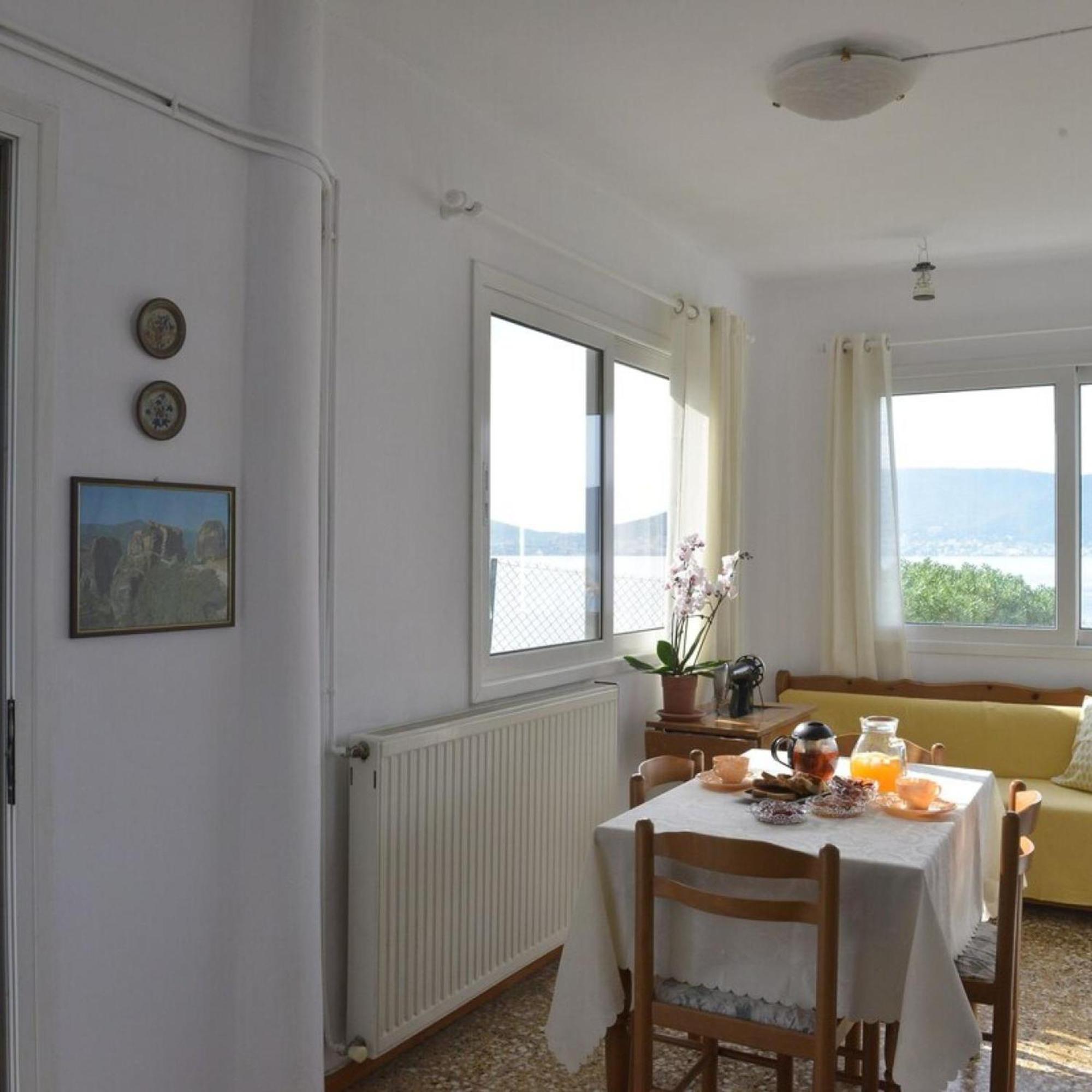Salamis Beachfront House Eksteriør billede