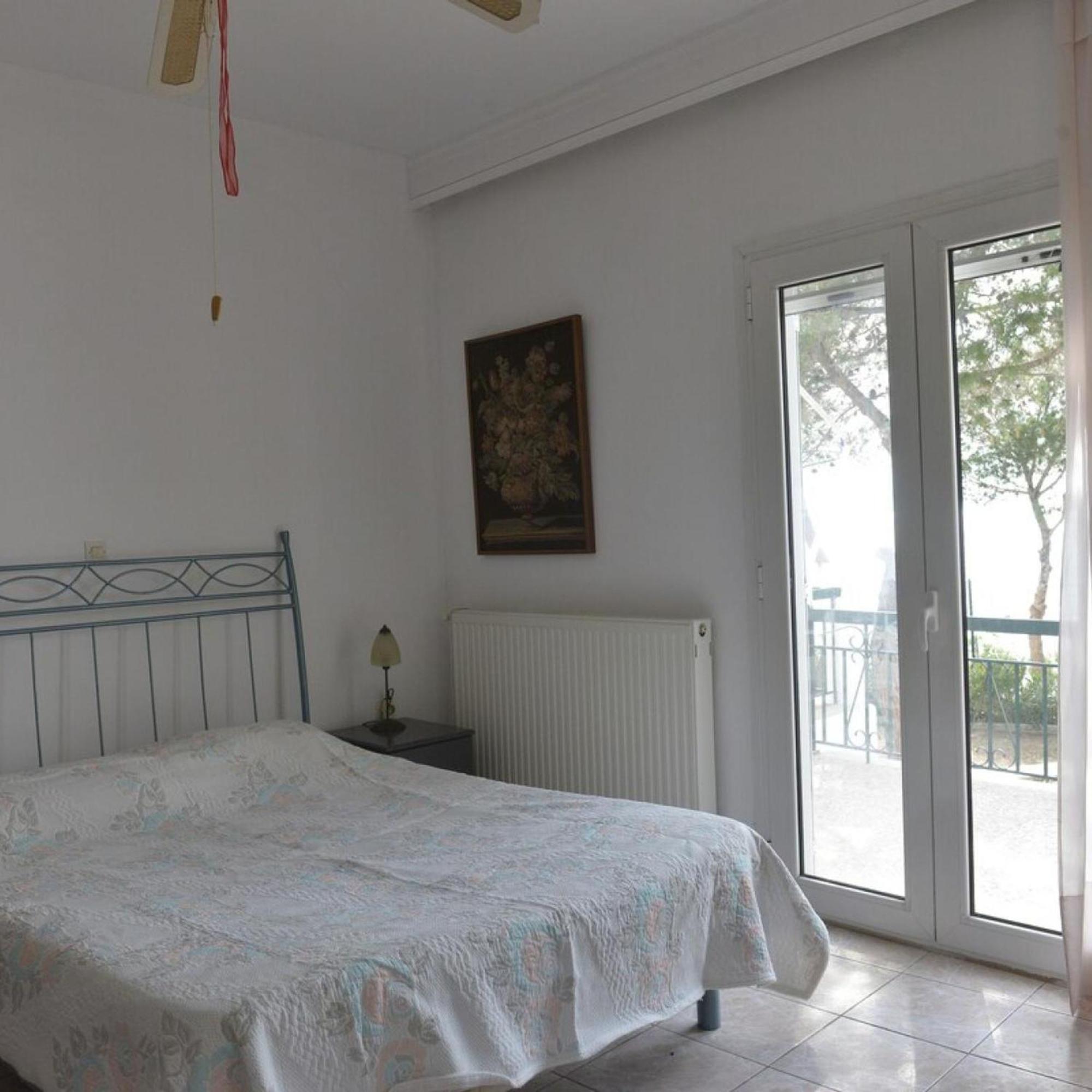 Salamis Beachfront House Eksteriør billede