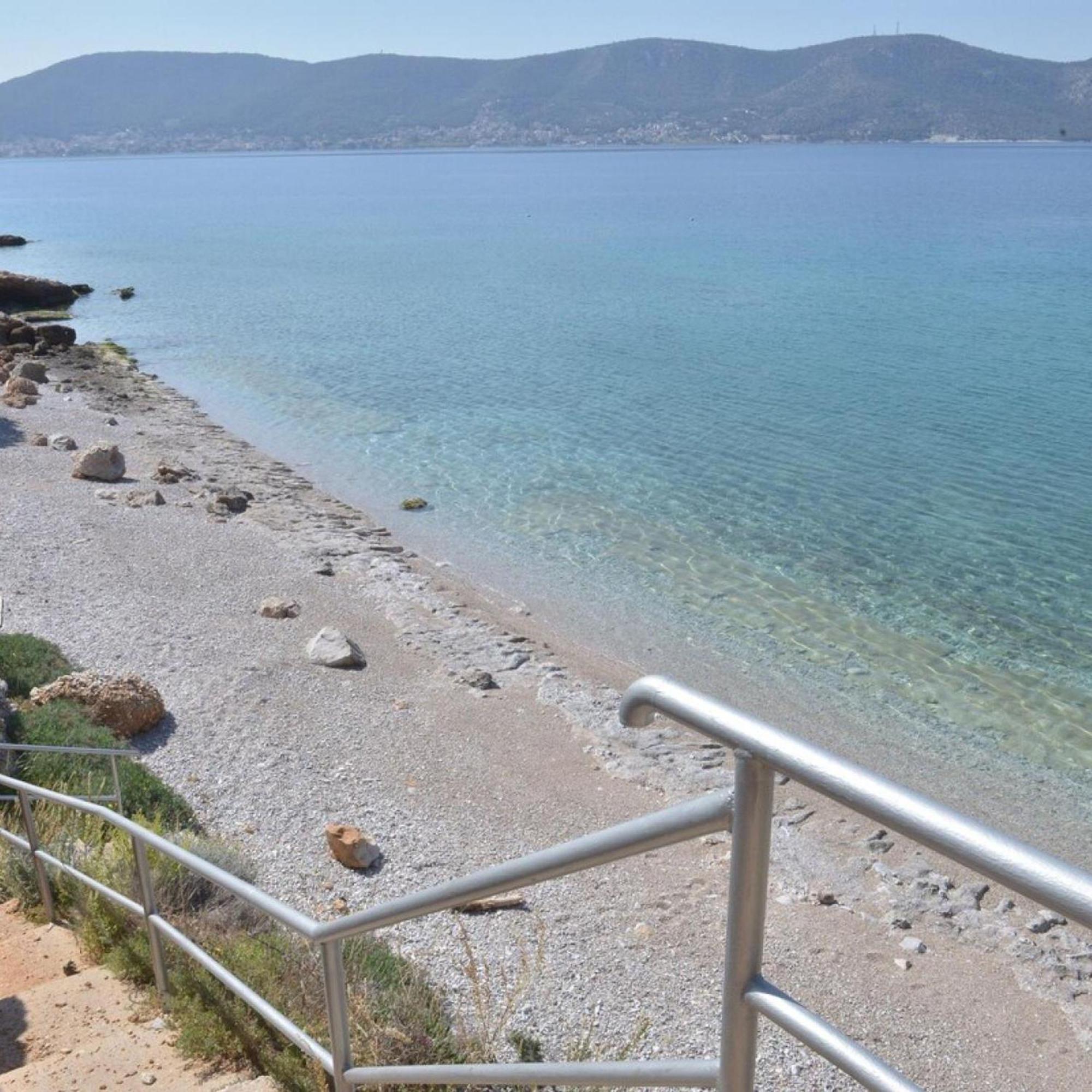 Salamis Beachfront House Eksteriør billede